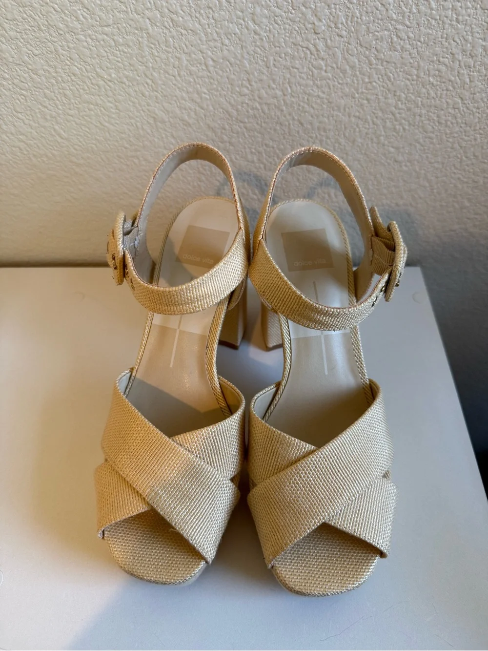 Dolce Vita chunky platform